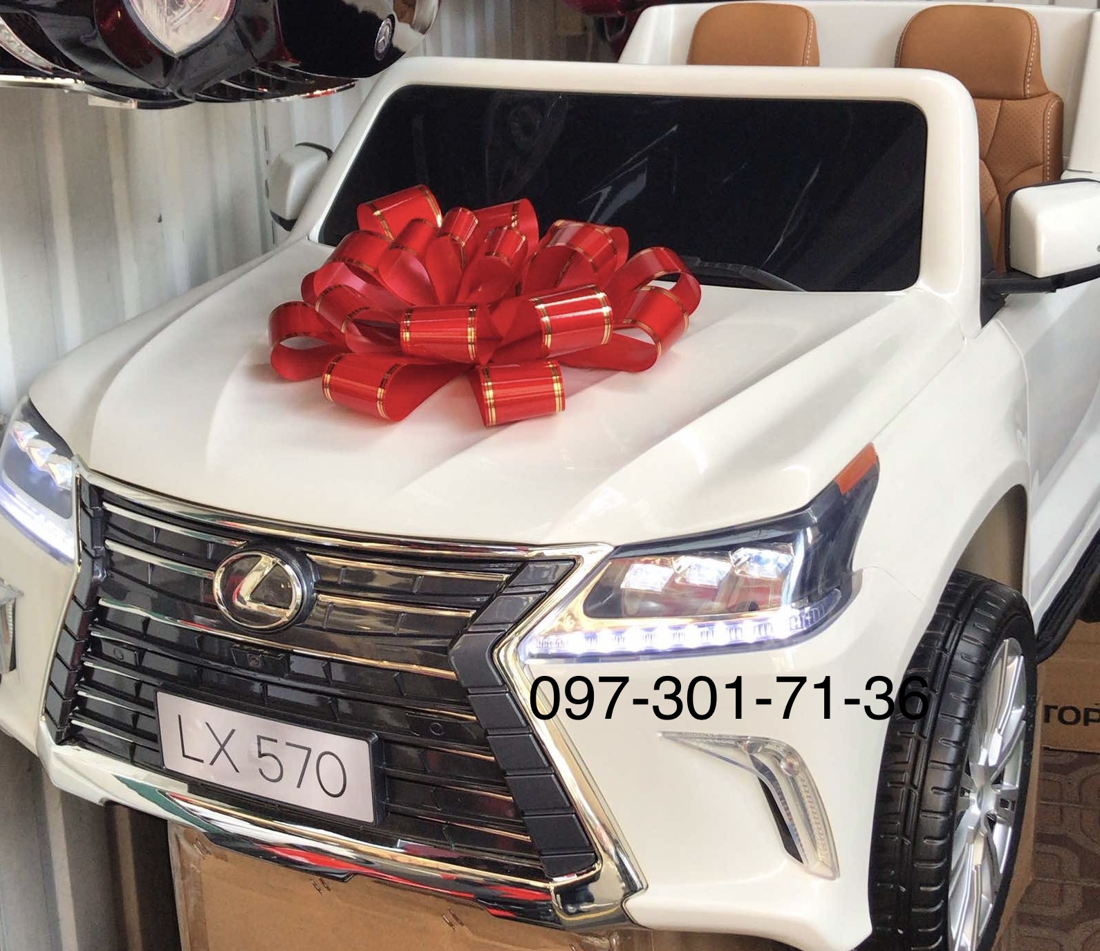 Детский электромобиль Lexus M 3906EBLR-1 белый