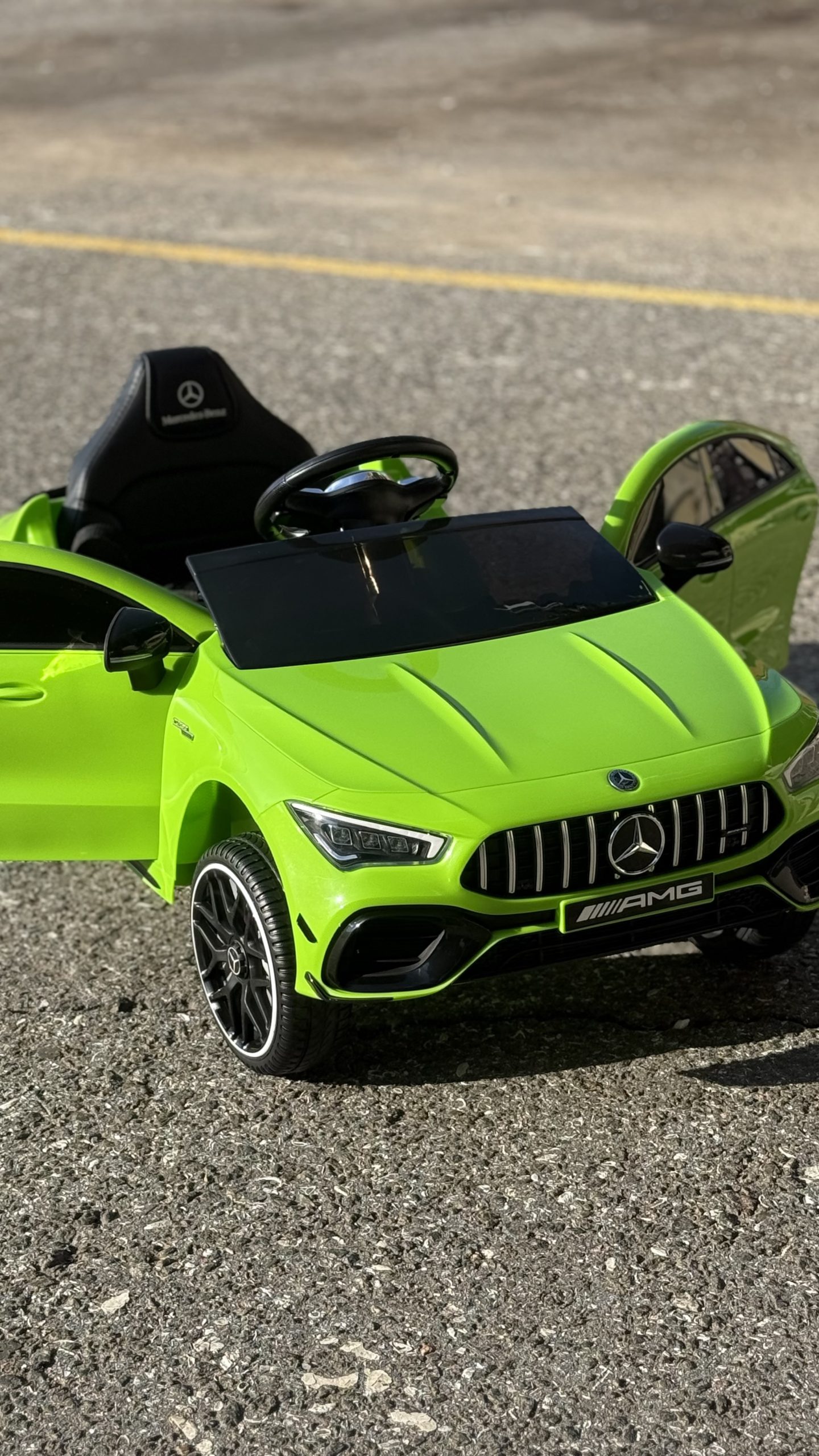 Детский электромобиль Mercedes M 5851EBLR-5 с пультом управления зеленый