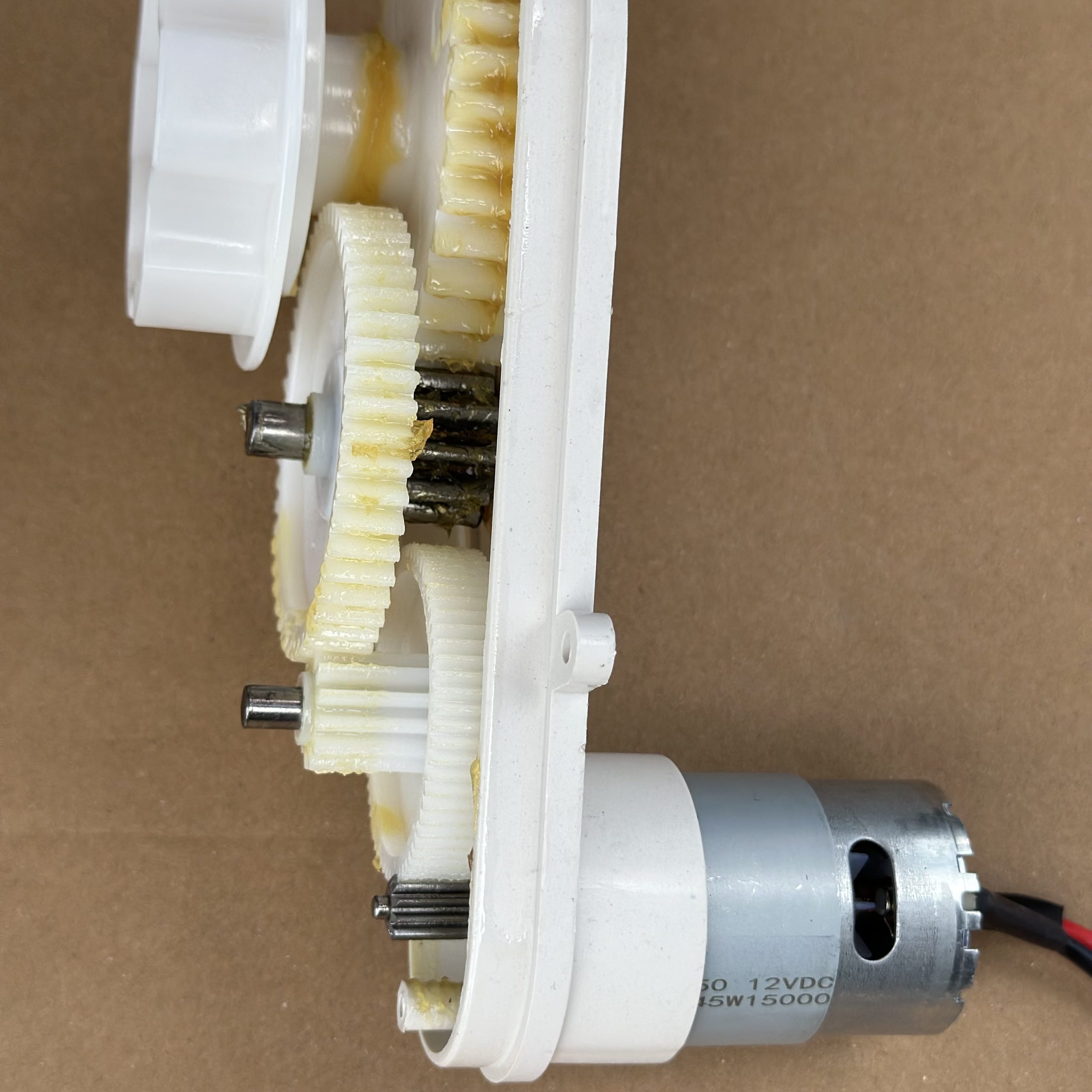 Редуктор для детского электромобиля 12 v 15000 оборотов 45w