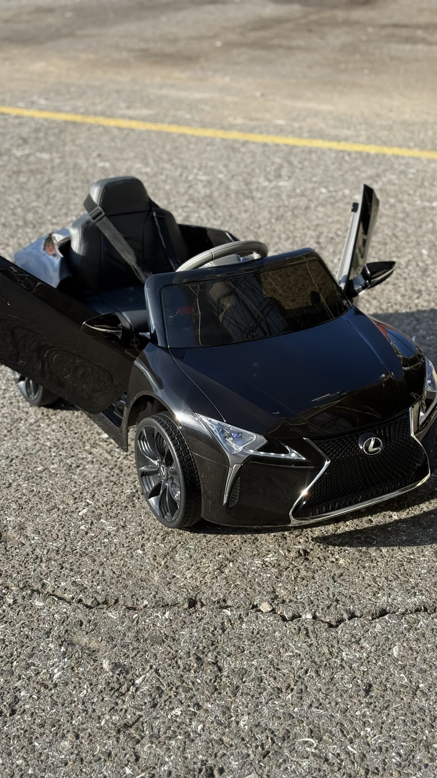 Детский электромобиль LEXUS LC500 JE1618EBLR‑2 черный