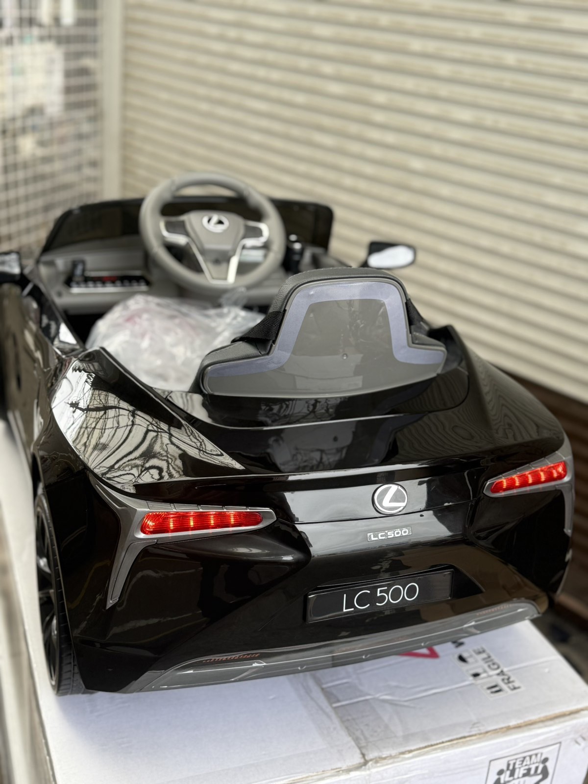 Детский электромобиль LEXUS LC500 JE1618EBLR‑2 черный